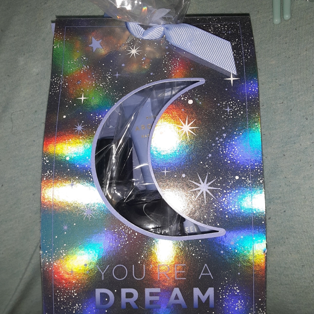 BATH AND BODY WORKS you’re a dream set NEW GIFT